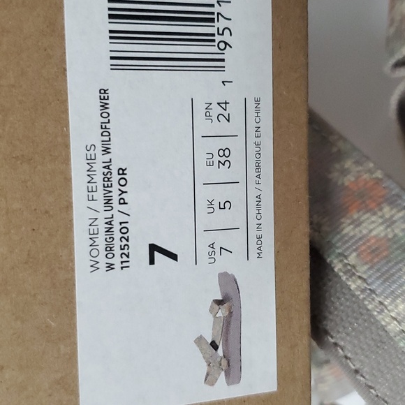 Teva Women's size 7 Universal Wildflower 1125201 / Pyor - Picture 9 of 10